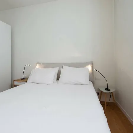 Joivy 1br In Isola With Stunning View To Bosco Verticale